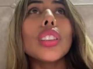 Jennermd's cam show statistics and live stream