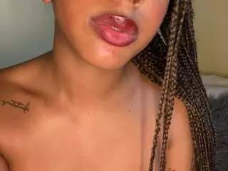 Briellexxoo's Live Sex Cam Show