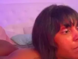 Dani Nopanties's Live Sex Cam Show
