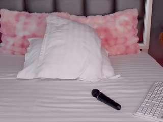 rachelquinn Live Webcam on CamSoda