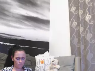 andreeaboobs's Live Sex Cam Show