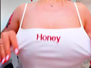 evelynerosse's Live Sex Cam Show