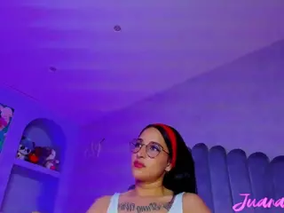 Juana Green's Live Sex Cam Show