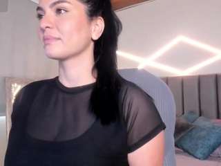 veronicalanz live cam profile