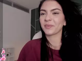 VERONICA's Live Sex Cam Show