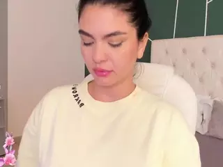VERONICA's Live Sex Cam Show