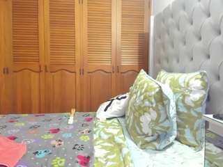 esperanzamiller Live Webcam on CamSoda