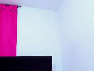 emyandaxel