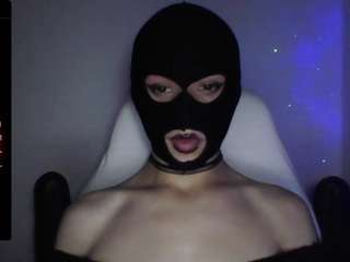 bigfemblue Live Webcam on CamSoda