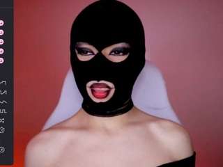 bigfemblue live cam profile