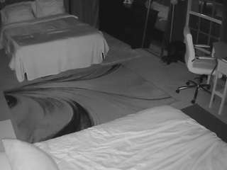 voyeurcam-baileybase-room