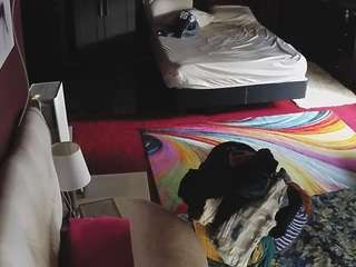 voyeurcam-baileybase-room