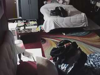 voyeurcam-baileybase-room