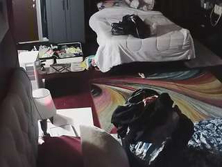 voyeurcam-baileybase-room