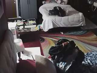 voyeurcam-baileybase-room