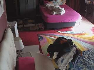 voyeurcam-baileybase-room