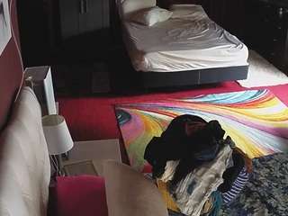 voyeurcam-baileybase-room