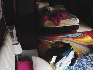 voyeurcam-baileybase-room