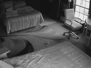 voyeurcam-baileybase-room