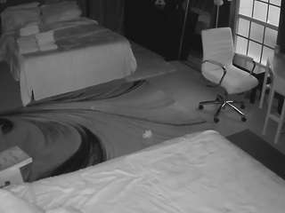 voyeurcam-baileybase-room