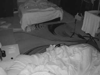 voyeurcam-baileybase-room