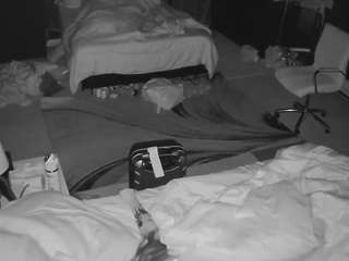 voyeurcam-baileybase-room