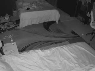 voyeurcam-baileybase-room