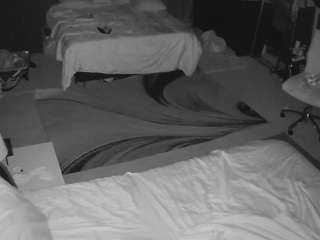 voyeurcam-baileybase-room