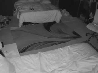 voyeurcam-baileybase-room