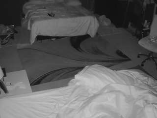 voyeurcam-baileybase-room