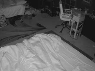 voyeurcam-baileybase-room