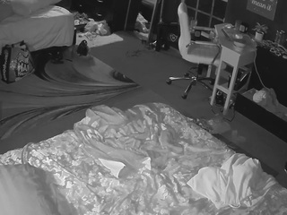 voyeurcam-baileybase-room