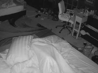 voyeurcam-baileybase-room