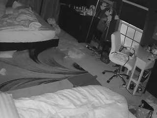 voyeurcam-baileybase-room