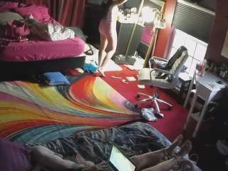 voyeurcam-baileybase-room
