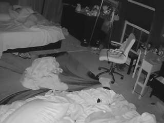 voyeurcam-baileybase-room