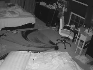 voyeurcam-baileybase-room