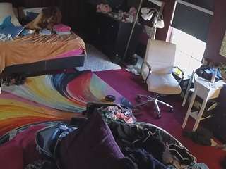 voyeurcam-baileybase-room