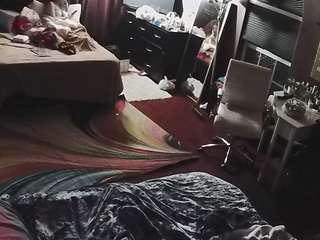 voyeurcam-baileybase-room