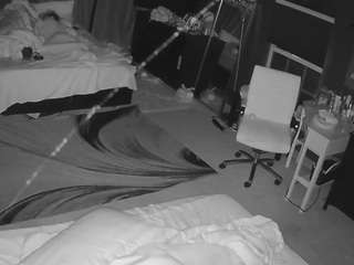 voyeurcam-baileybase... webcam