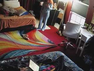 voyeurcam-baileybase-room