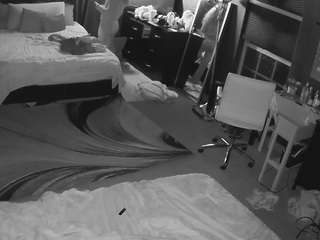 voyeurcam-baileybase-room