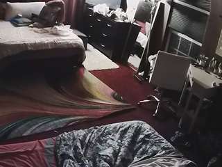 voyeurcam-baileybase-room