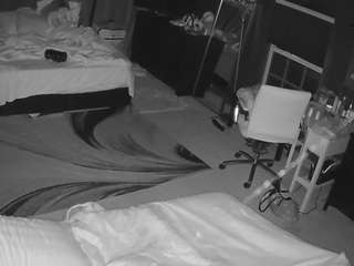 voyeurcam-baileybase-room webcam