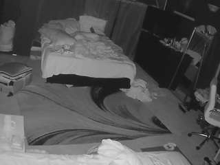 voyeurcam-baileybase-room