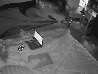 voyeurcam-baileybase... webcam