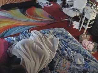 voyeurcam-baileybase-room