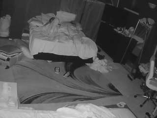 voyeurcam-baileybase-room