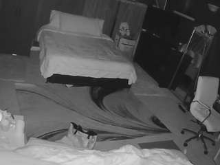 voyeurcam-baileybase-room
