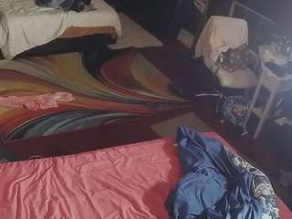 voyeurcam-baileybase-room camsoda